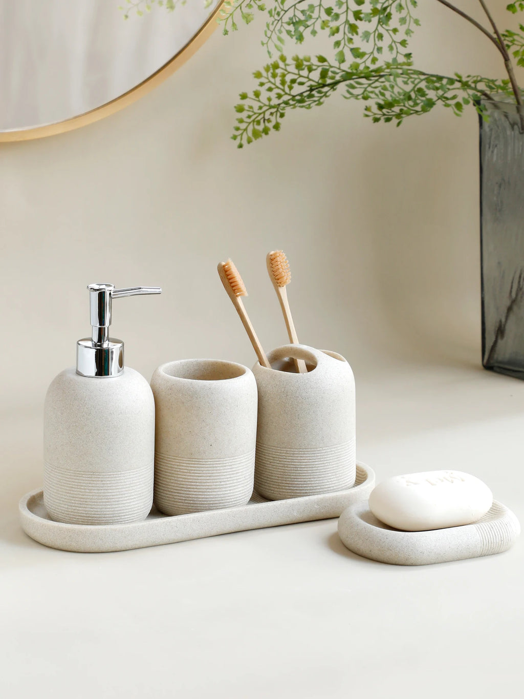 Beige Resin Bathroom Set